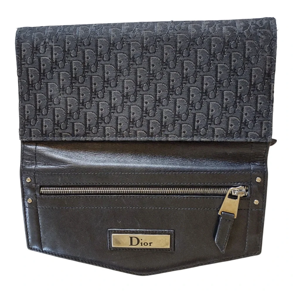 Dior brand size